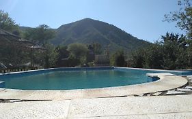 Hotel Bates
